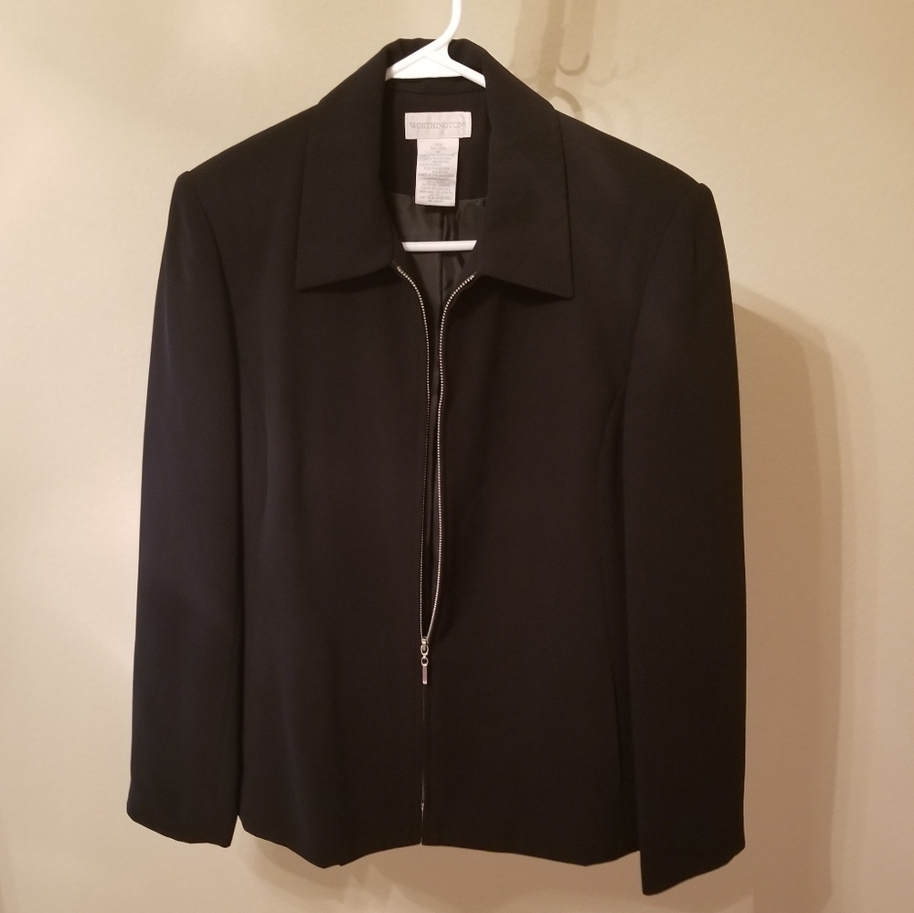 Worthington Size 10 Balck Suit Coat